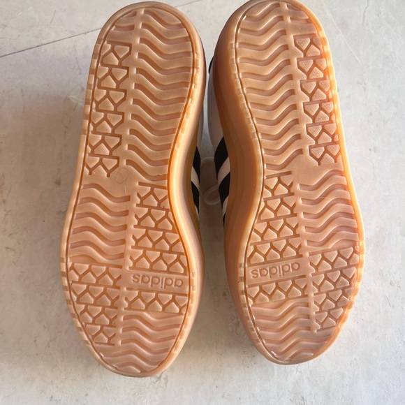 Adidas VL Court Bold Platform Sneaker - Women's
New, never worn - Picture 6 of 8